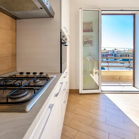Avola Apartment
